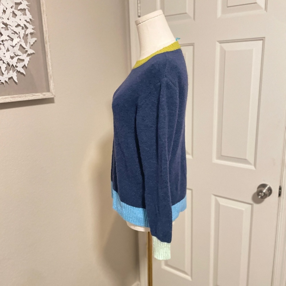 Dr. Bloom Navy and Lime Colorblock Sweater - Picture 3 of 4